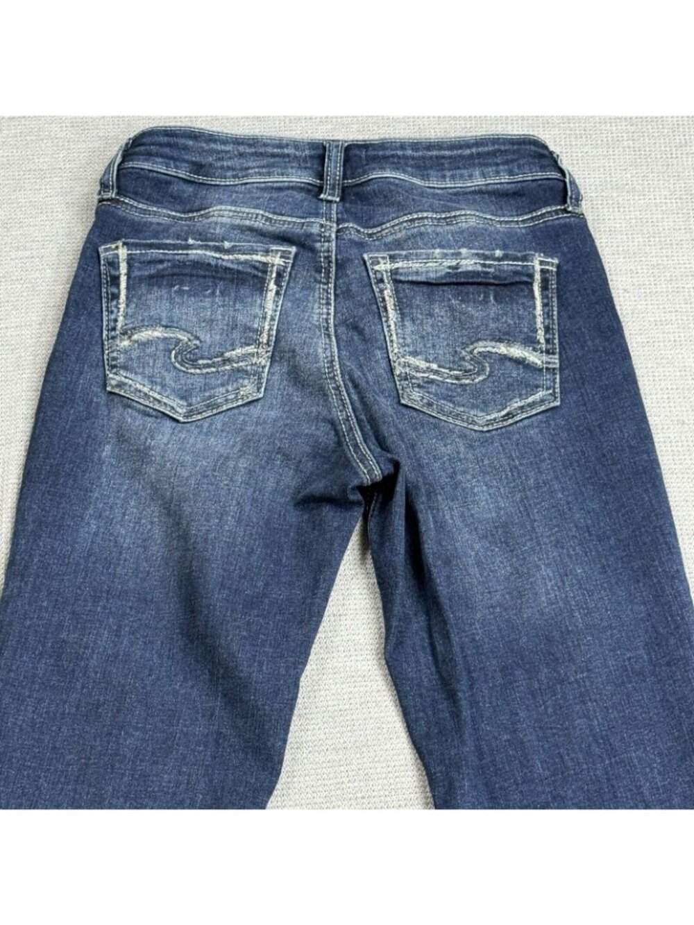 Silver Jeans Suki Womens Size 26W 31L Blue Denim Bootcut Leg Distressed Mid Rise - Picture 4 of 12